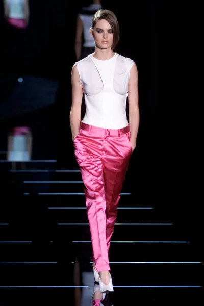 Look 23